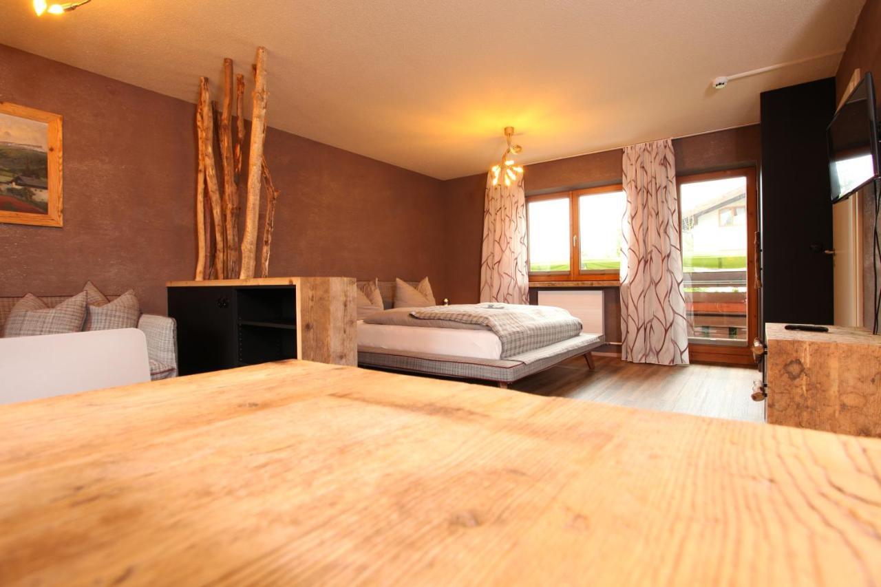 Bromm Guest house