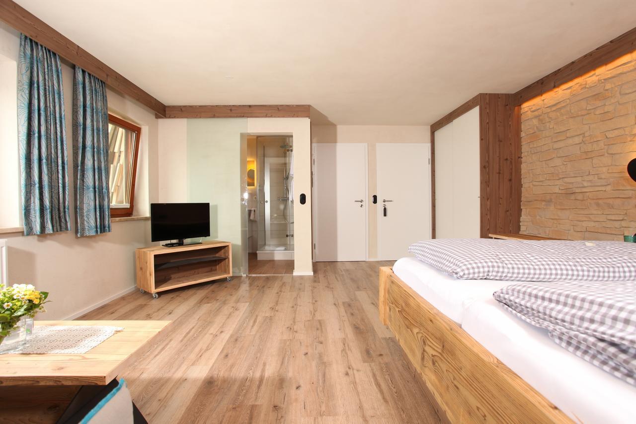 Bromm Guest house